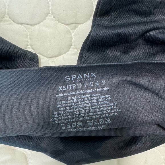 Spanx - Picture 2 of 2